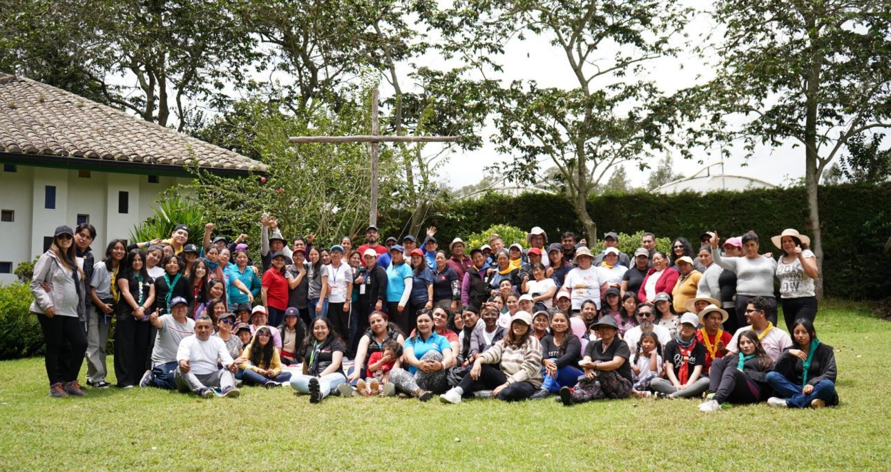 VIII Campamento de Familias «Humanizar el Corazón»