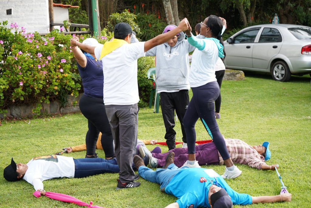 VIII Campamento de Familias «Humanizar el Corazón» Fe y Alegría Ecuador C