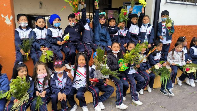 Unidad-Educativa-José-María-Vélaz.-Fe-y-Alegría